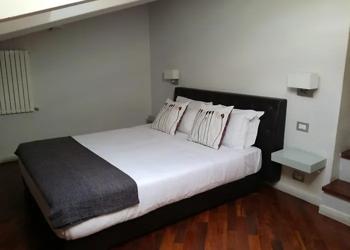 Affittacamere Relais Arco Della Pace 3*