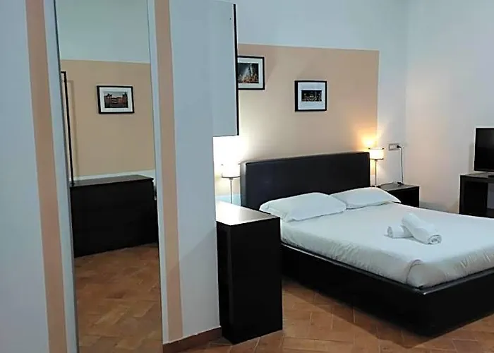 Affittacamere Relais Arco Della Pace 3*